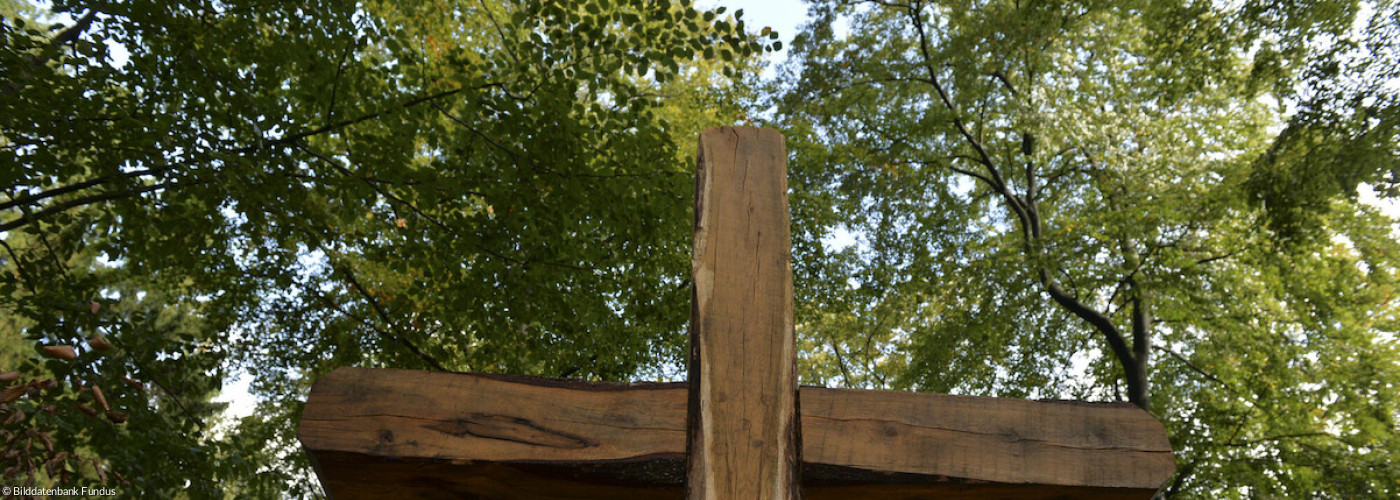Kreuz (Ruheforst Kirchlinteln); ©: Bilddatenbank Fundus Kreuz (Ruheforst Kirchlinteln)